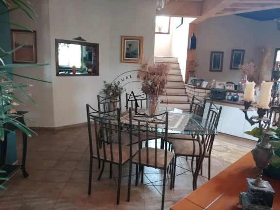 Imagem Chácara à Venda com Charmoso Chalé para Visitas - Conforto e Tranquilidade!