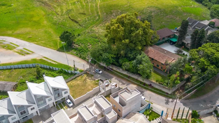 Imagem Terreno Campo Comprido Pronto para construir!