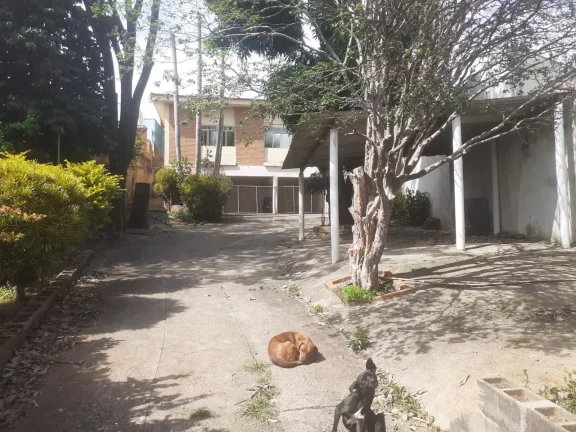 Imagem VENDE-SE CASA NO CENTRO FRANCA SP LOCALIZAÇÃO COMERCIAL