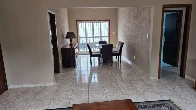 Imagem Casa com 3 dormitórios à venda, 210 m² por R$ 955.000,00 - Chácara do Visconde - Taubaté/SP