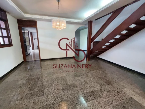 Imagem CASA COM 5 QUARTOS EM CANDELARIA