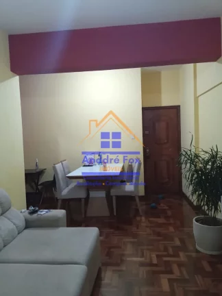 Imagem Apartamento, 2 quartos, 2 banheiros, cozinha, 1 vaga de garagem à venda, 70 M², por R$ 375.000 – Grajaú - Rio de Janeiro / RJ.