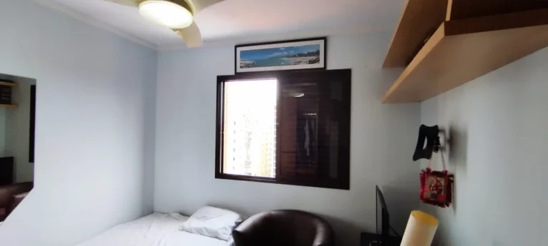 Imagem Apartamento 148 M², 3Q, 3 Suítes, 3 Salas, Hidro, 3 Banheiros, 3 Vagas, Lareira, Academia, Piscina, Churrasqueira, Quadra, Sauna, Salão de festas.