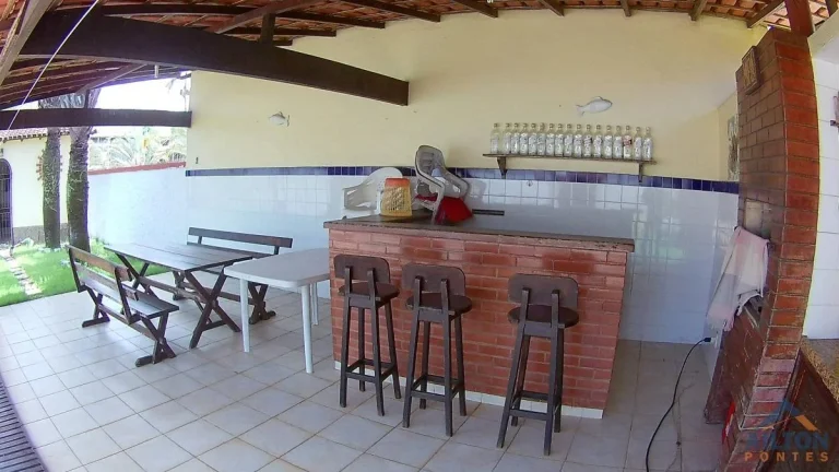 Imagem Casa Residencial/Comercial à Venda no Ipiranga / Praia do Riacho em Guarapari/ES