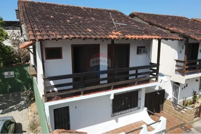 Imagem Casa em condomínio fechado,três dormitórios.
