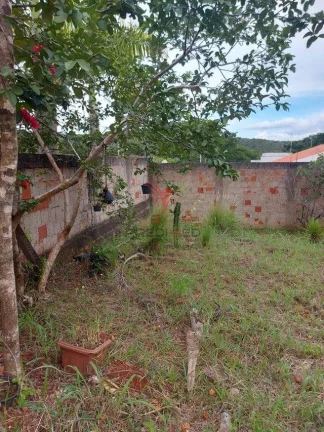Imagem Oportunidade Única no Condomínio Belvedere Green! Seu Refúgio Exclusivo Aguarda!