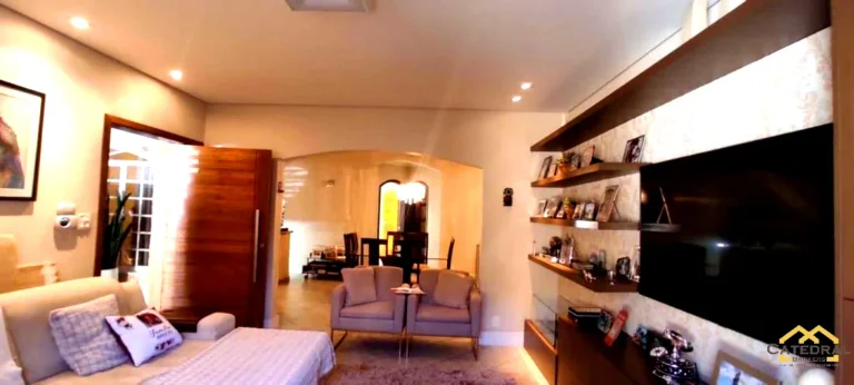 Imagem Casa a Venda 04 Quartos (1 suíte) 2 vagas - Vila Comercial - Jundiaí/SP