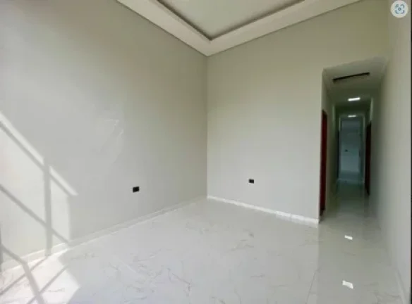 Imagem Casa para Venda em Mongaguá, Santa Eugênia, 3 dormitórios, 1 suíte, 1 banheiro, 2 vagas