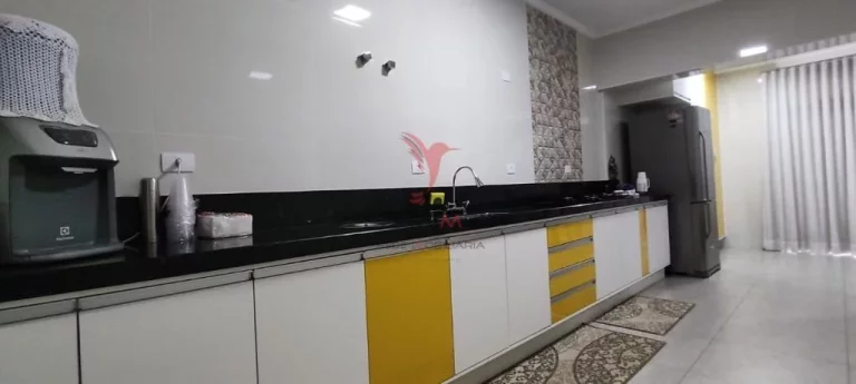 Imagem Vendo Belíssimo Sobrado no Nazareth II em Piracicaba