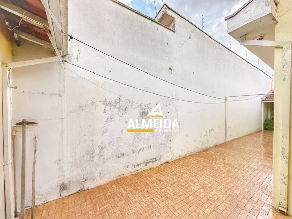 Imagem Casa com 2 dormitórios à venda, 124 m² por R$ 550.000,00 - Cidade Jardim - Rio Claro/SP