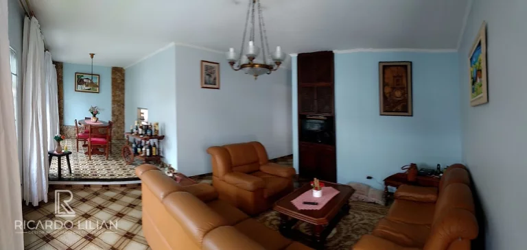 Imagem "Espetacular Casa Térrea na Vila Rosália, Guarulhos: Um Oásis Junto ao Lago dos Patos!"