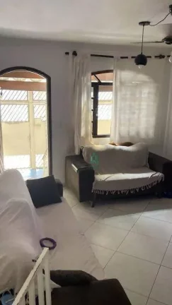 Imagem Sobrado com 3 dormitórios à venda, 80 m² por R$ 583.000,00 - Cidade Maia - Guarulhos/SP