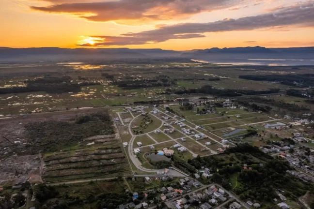 Imagem Terreno em Condomínio - Bairro Arroio Teixeira