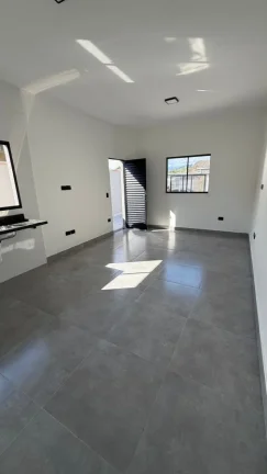 Imagem Casa para Venda em Itanhaém, Nova Itanhaém (Interior), 2 dormitórios, 1 suíte, 1 banheiro, 2 vagas