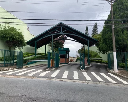 Imagem Sobrado 4 Dorm. (3 suítes) Escritório Elevador Salão de festas Churrasqueira