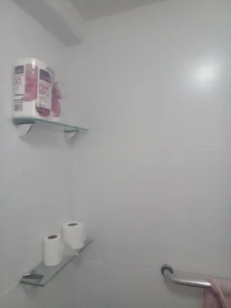 Imagem Sala/banheiro 32m² Metrô República