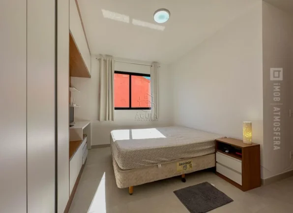 Imagem Apartamento dois dormitórios no Saco da Ribeira