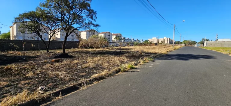 Imagem Terreno residencial para venda em Chácaras São Paulo, 195m2