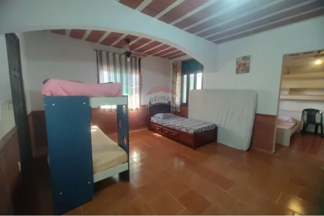 Imagem Duas Casas à Venda em Vilatur – O refúgio perfeito para sua família em um único terreno!