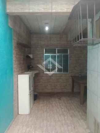 Imagem Casa 2 Quartos com 60m² à Venda na Trindade – Ótima Oportunidade!