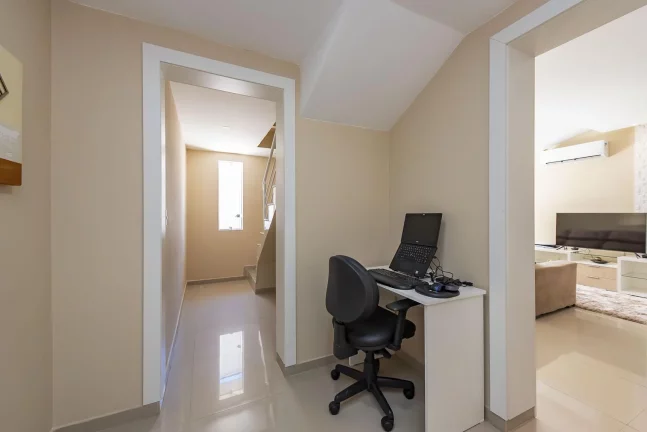 Imagem Sobrado Todo Reformado e Semi Mobiliado!
