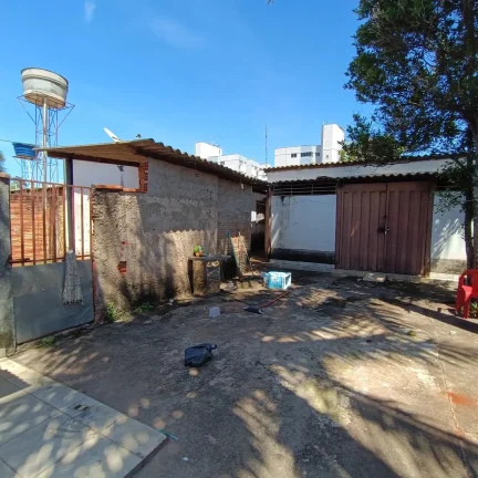 Imagem 4 Casas Em Um Lote No Setor Parque Flamboyant Em Goiania