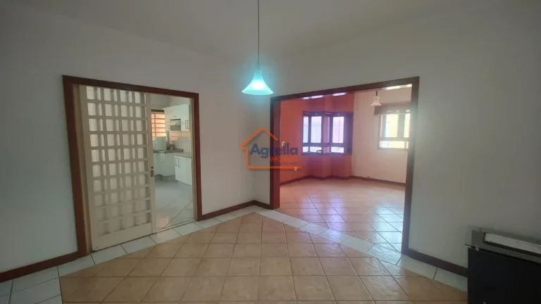 Imagem Casa à venda no bairro JARDIM NOVA SANTA CRUZ - Mogi Mirim/SP