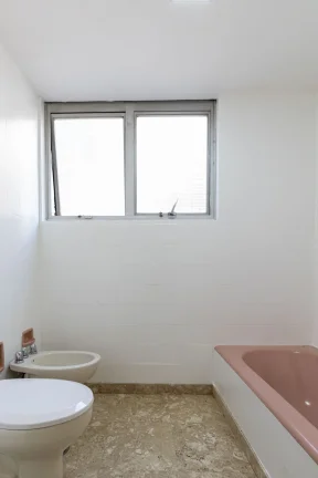 Imagem Apartamento 106M², 3Q, 1 Suíte, 2 Banheiros, 1 Vaga, Piscina, Churrasqueira, Salão de Festas e Jogos, Playground, Brinquedoteca, Jardim, Banheira.