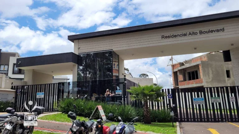Imagem Terreno à venda, 273 m² por R$ 520.000,00 - Bairro Alto - Curitiba/PR