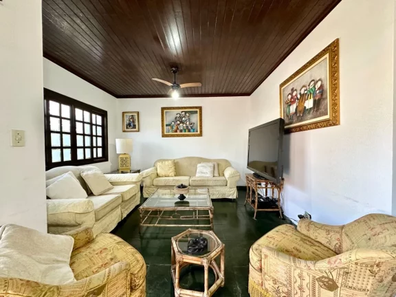 Imagem Casa à venda em Riviera de São Lourenço: 3 quartos, 1 suítes, 2 salas, 4 vaga, 199,70 m² no Riviera Módulo 21. Venha conferir!