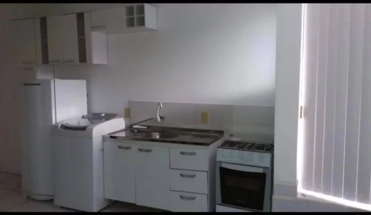Imagem Prédio com 6 apartamentos em São José Florianopolis SC