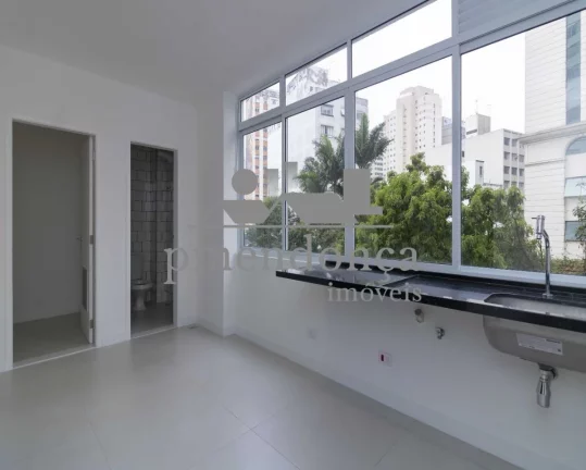 Imagem Apartamento com 236,74m2 à venda Av Angélica, Higienópolis, com 3 quartos e 1 vaga, reformado.