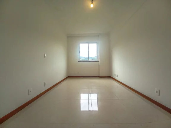 Imagem Apartamento à venda, 112 m² por R$ 795.000,00 - Tijuca - Teresópolis/RJ