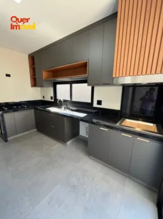Imagem Casa de 3 quartos em condomínio à venda em Ribeirão Preto-SP, no bairro Quinta da Mata - 4 vagas de garagem - 150m² de área.