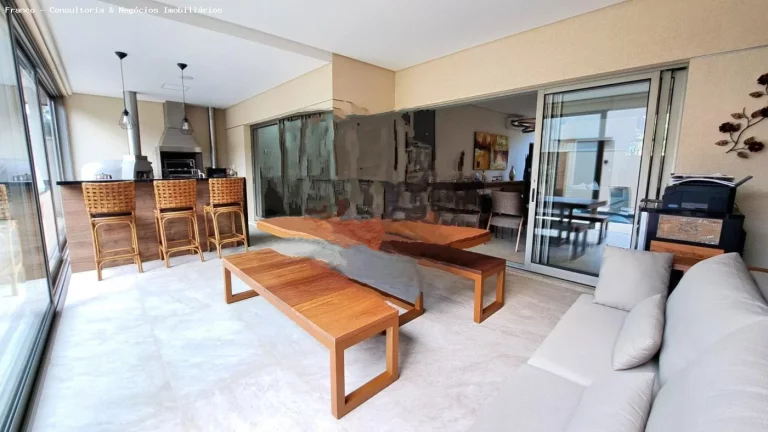 Imagem Casa em Condomínio para Venda em Santana de Parnaíba, Alphaville, 5 dormitórios, 5 suítes, 7 banheiros, 6 vagas