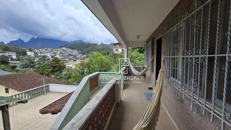 Imagem Casa à venda, 114 m² por R$ 495.000,00 - São Pedro - Teresópolis/RJ