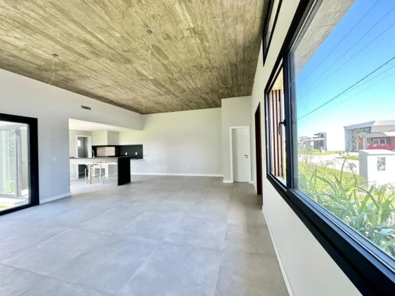 Imagem Casa em Condominio 4 Dormitórios - Bairro Arroio Teixeira