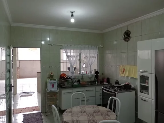 Imagem Casa com 3 dormitórios à venda, 421 m² por R$ 800.000,00 - Jardim Medina - Poá/SP