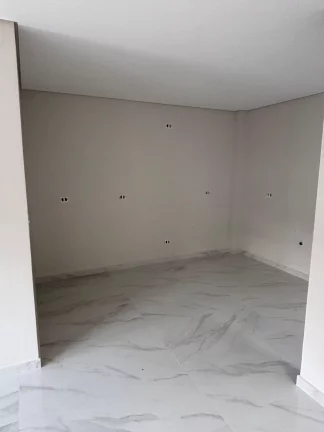Imagem Sobrado novo Bairro Campo Comprido