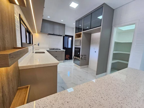 Imagem Casa térrea com 4 suítes à venda, 250 m² por R$ 2.950.000 - Condomínio Dona Lucilla - Indaiatuba/SP