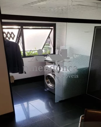 Imagem Apartamento Duplex com 173 m2, totalmente renovado a venda em Perdizes, 2 suí­tes e 3 vagas