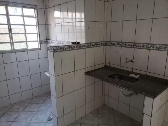 Imagem Ótimo apartamento para locação com excelente localização, 2 dormitórios com ventilador de teto...
