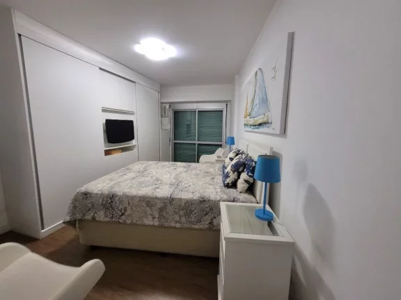 Imagem PITANGUEIRAS - FRENTE AO MAR, BELÍSSIMA VISTA DA PRAIA, LINDO APTO TOTALMENTE REFORMADO E DECORADO, 168 M² ÚTEIS, 02 VAGAS DE GARAGEM, LAZER.