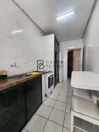 Imagem Apartamento Semi mobiliado com 2 Dormitórios no bairro Guilhermina - Praia Grande