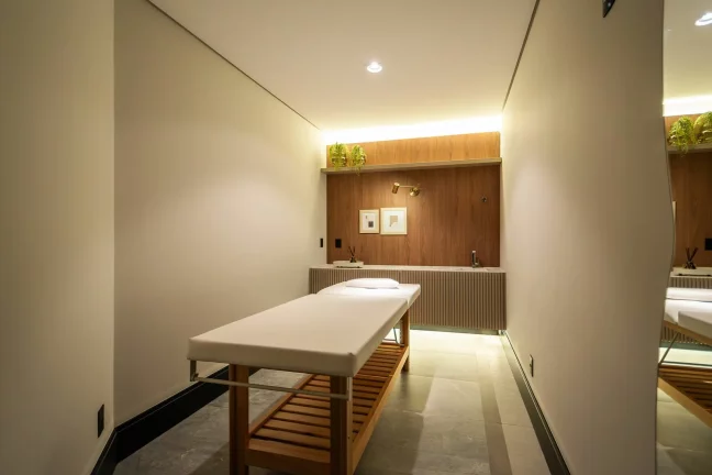 Imagem Cobertura com 4 dormitórios à venda sendo 4 suítes, 296.2 m² por - R$ 10.450.000,00 - Pioneiros - Bal. Camboriú/SC