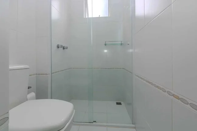Imagem Apartamento mobiliado de 3 suítes sendo 2 demi e 2 vagas de garagem no Centro de Balneário Camboriú