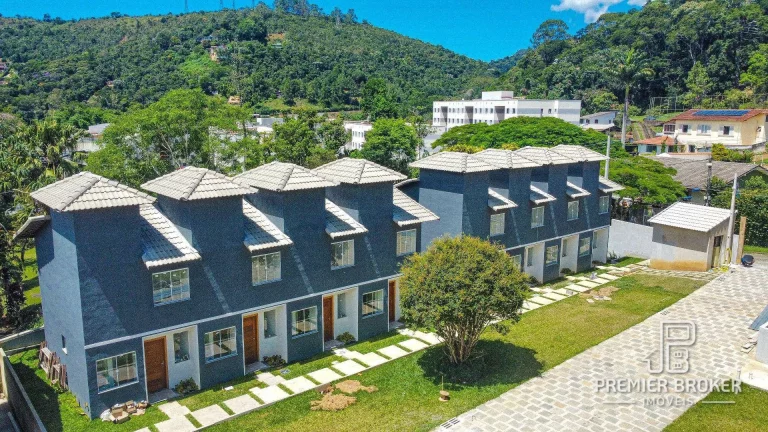 Imagem Casa à venda, 54 m² por R$ 264.900,00 - Cascata do Imbuí - Teresópolis/RJ