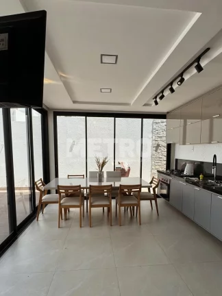 Imagem Casa no Cond. Buona Vita, 4 quartos, sendo dois suítes, uma com closet