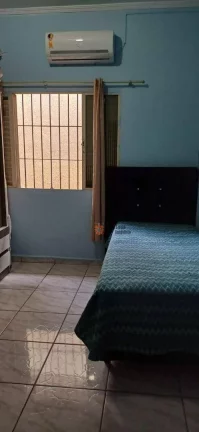 Imagem Casa com 3 dormitórios à venda, 114 m² por R$ 495.000,00 - Maracanã - Praia Grande/SP