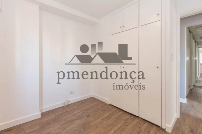 Imagem Apartamento em Pinheiros com 3 quartos (1 suíte) e 1 vaga, 106m2